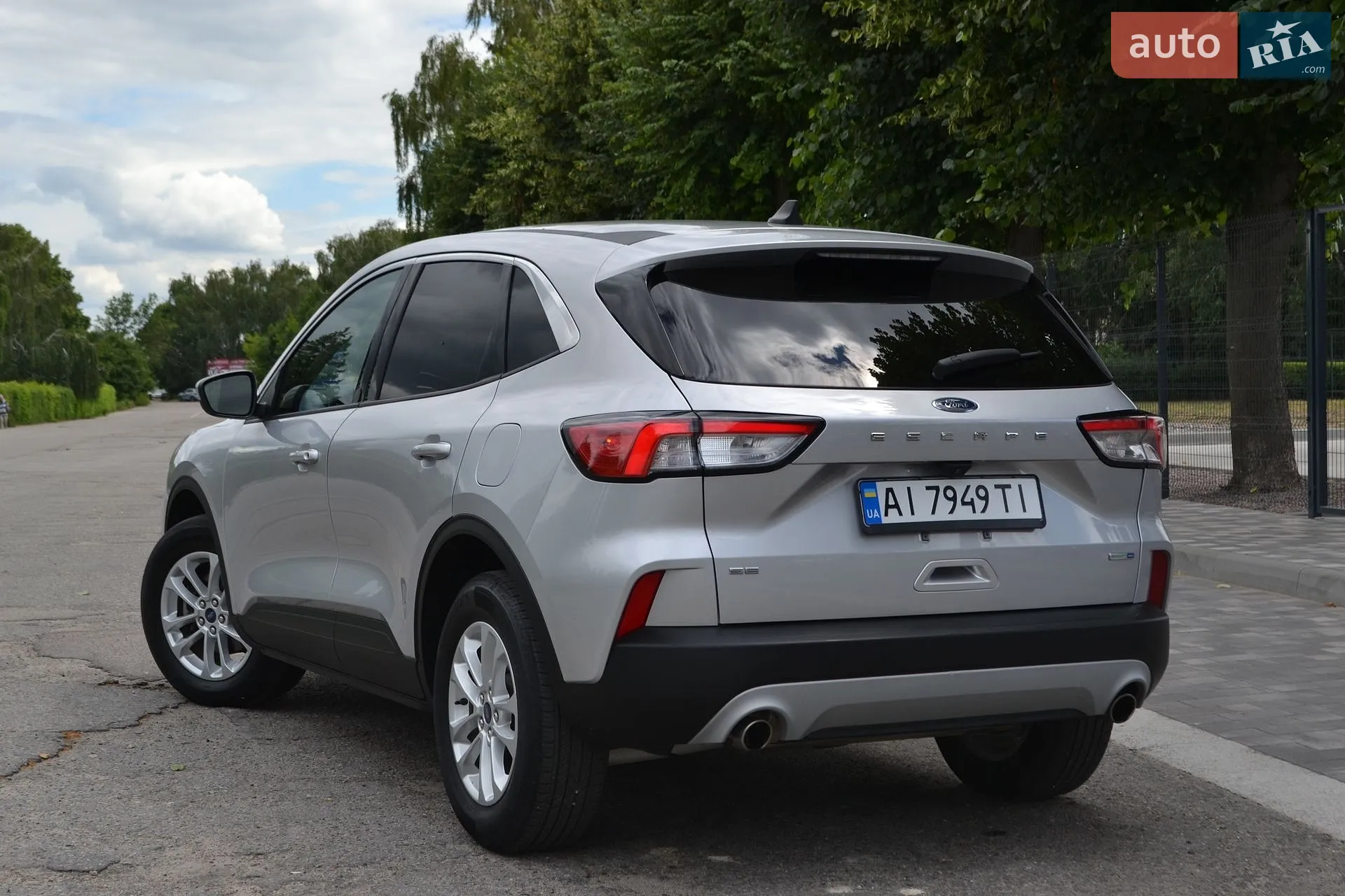2020 Ford Escape - мініатюра 2