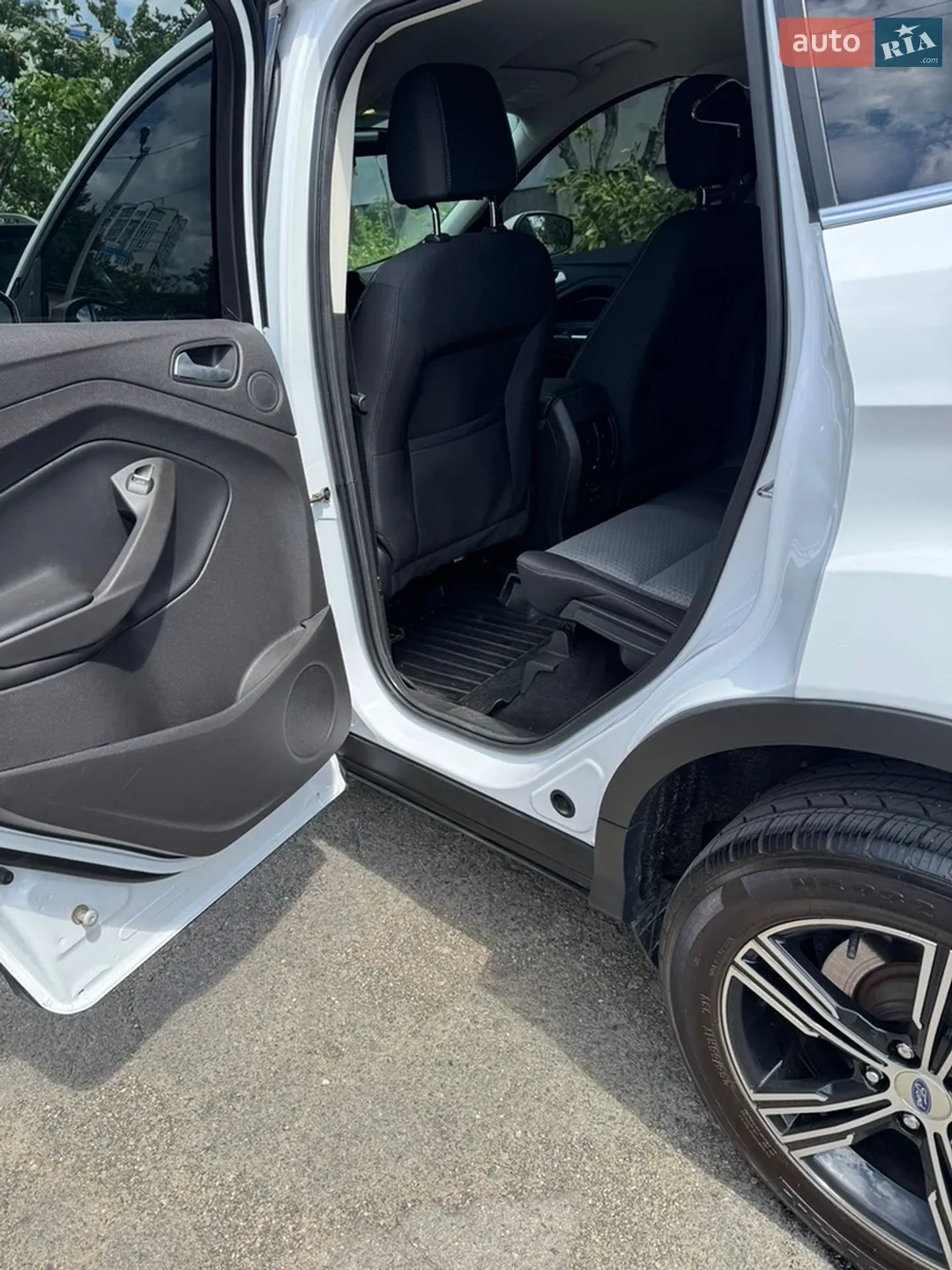 2017 Ford Escape - мініатюра 8