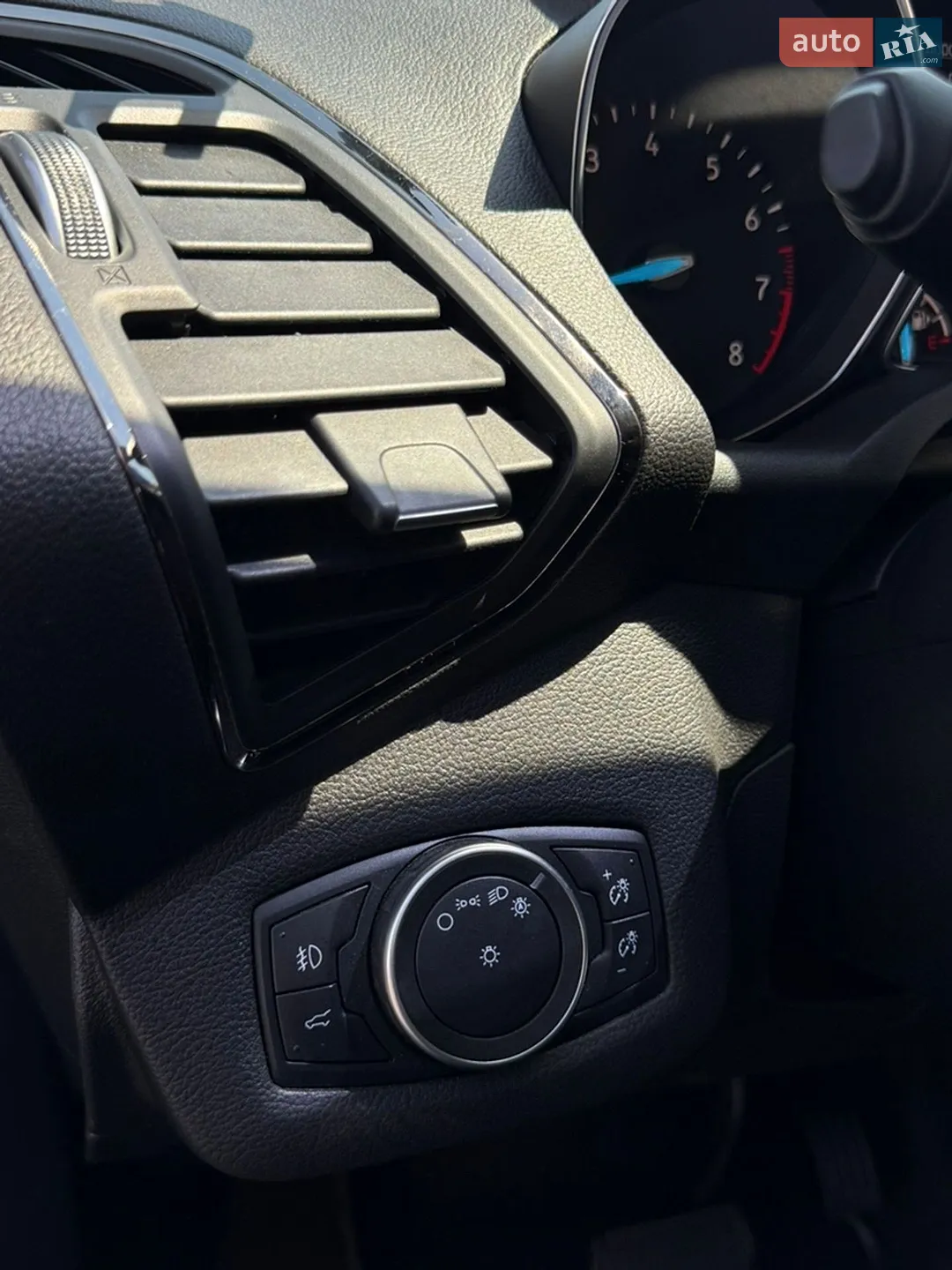 2018 Ford Escape - мініатюра 26