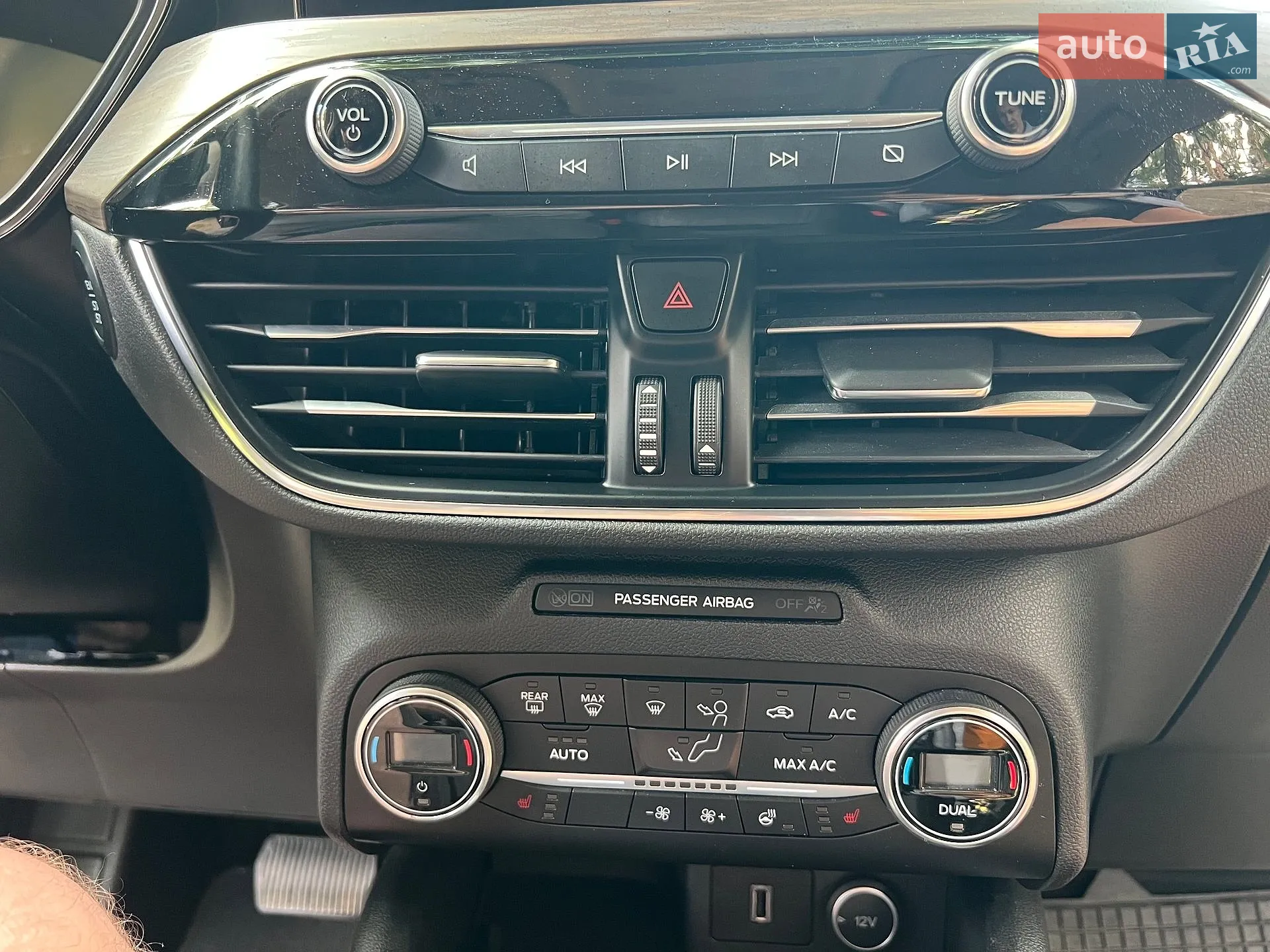 2020 Ford Escape - мініатюра 26