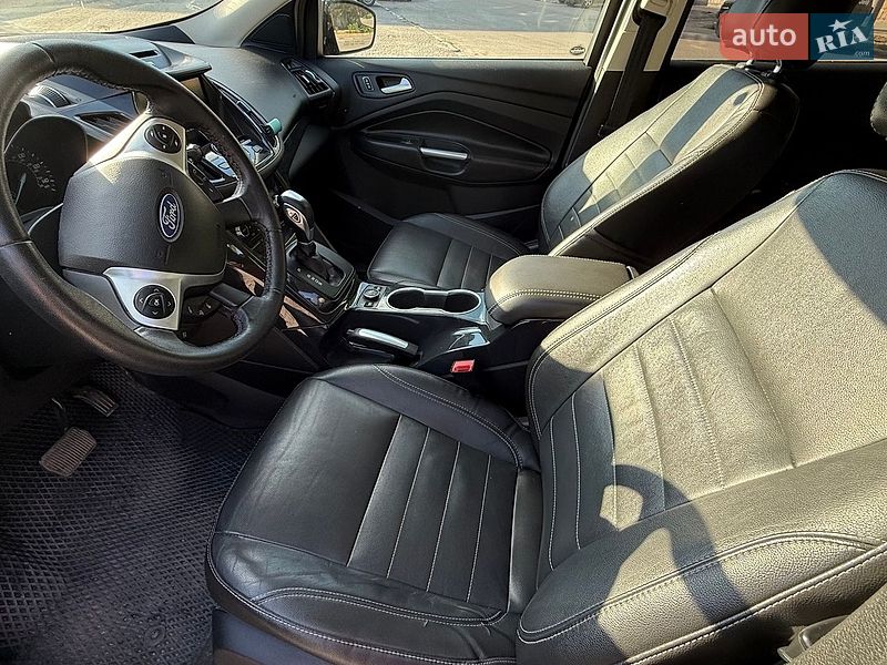 Внедорожник / Кроссовер Ford Escape 2014 в Запорожье