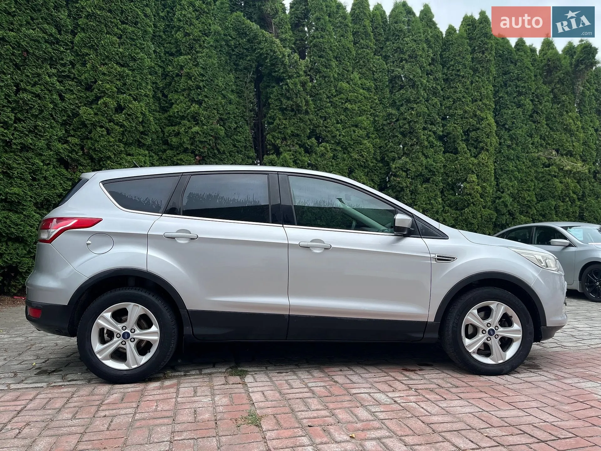 2016 Ford Escape - мініатюра 2