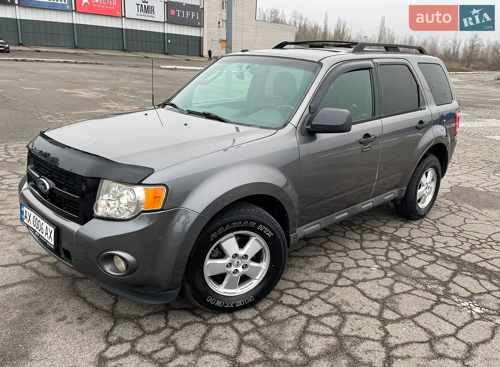 2010 Ford Escape - мініатюра 4