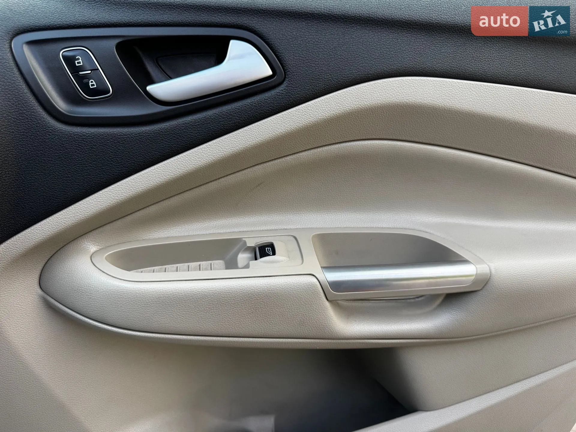 2016 Ford Escape - мініатюра 34