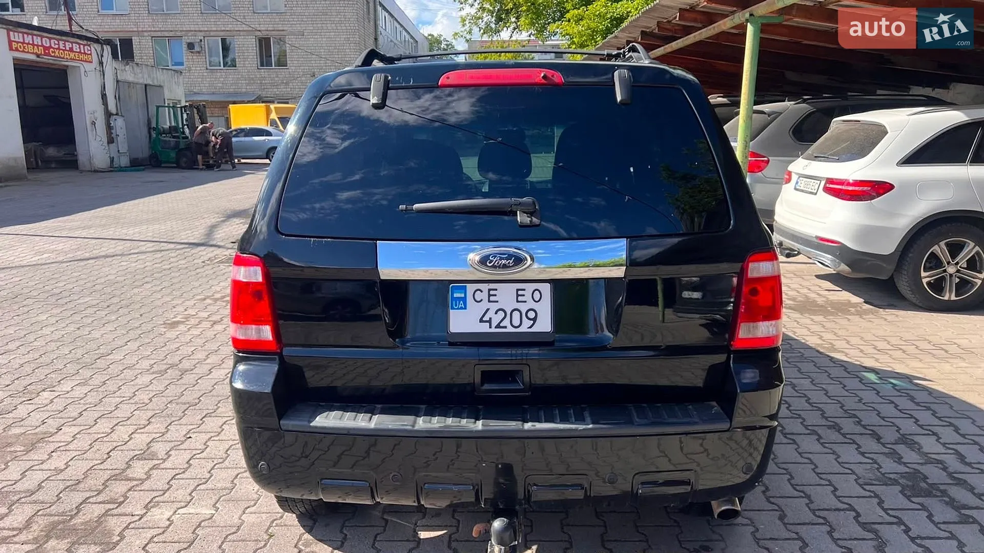 2010 Ford Escape - мініатюра 3