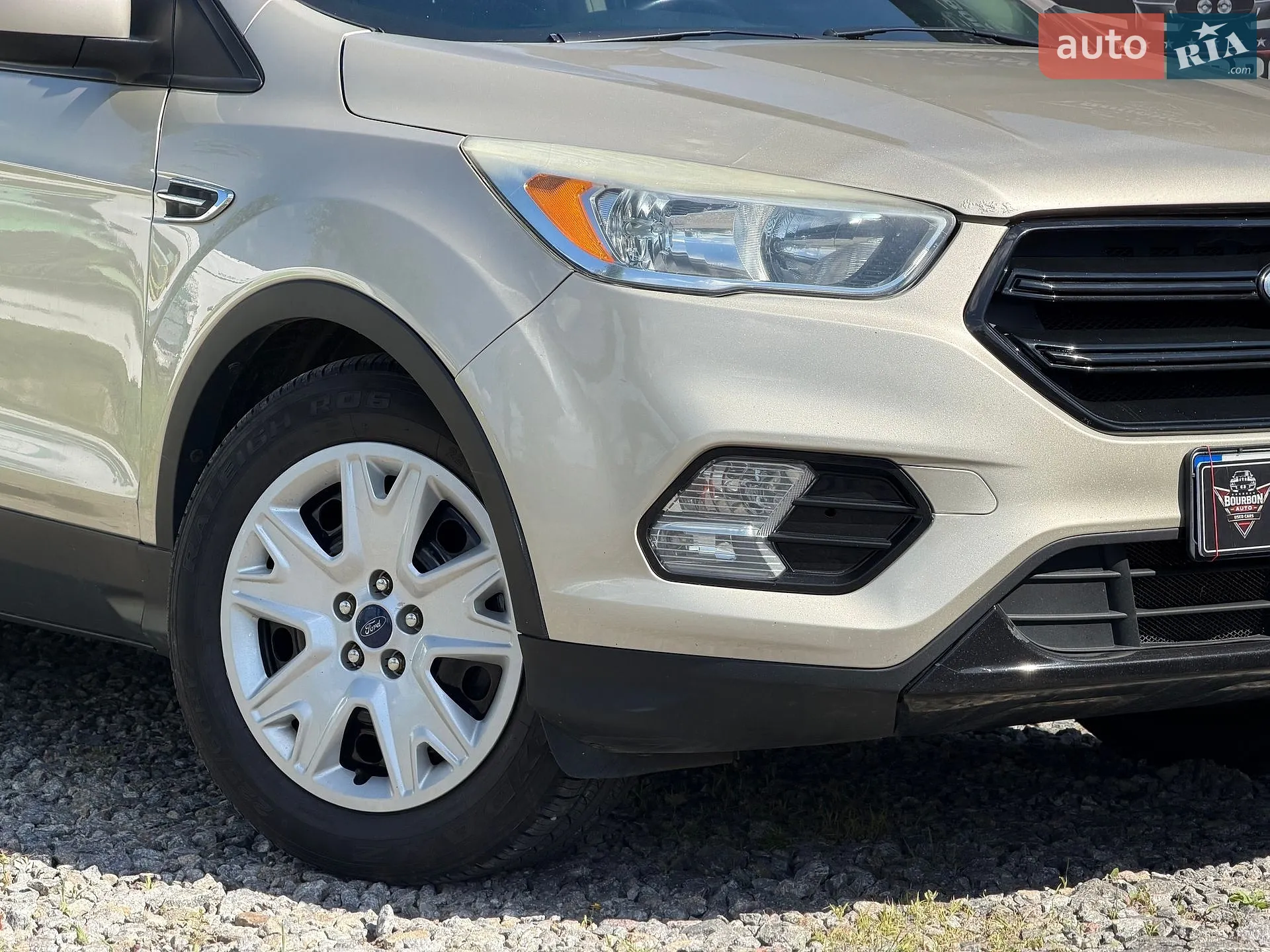 2017 Ford Escape - мініатюра 3