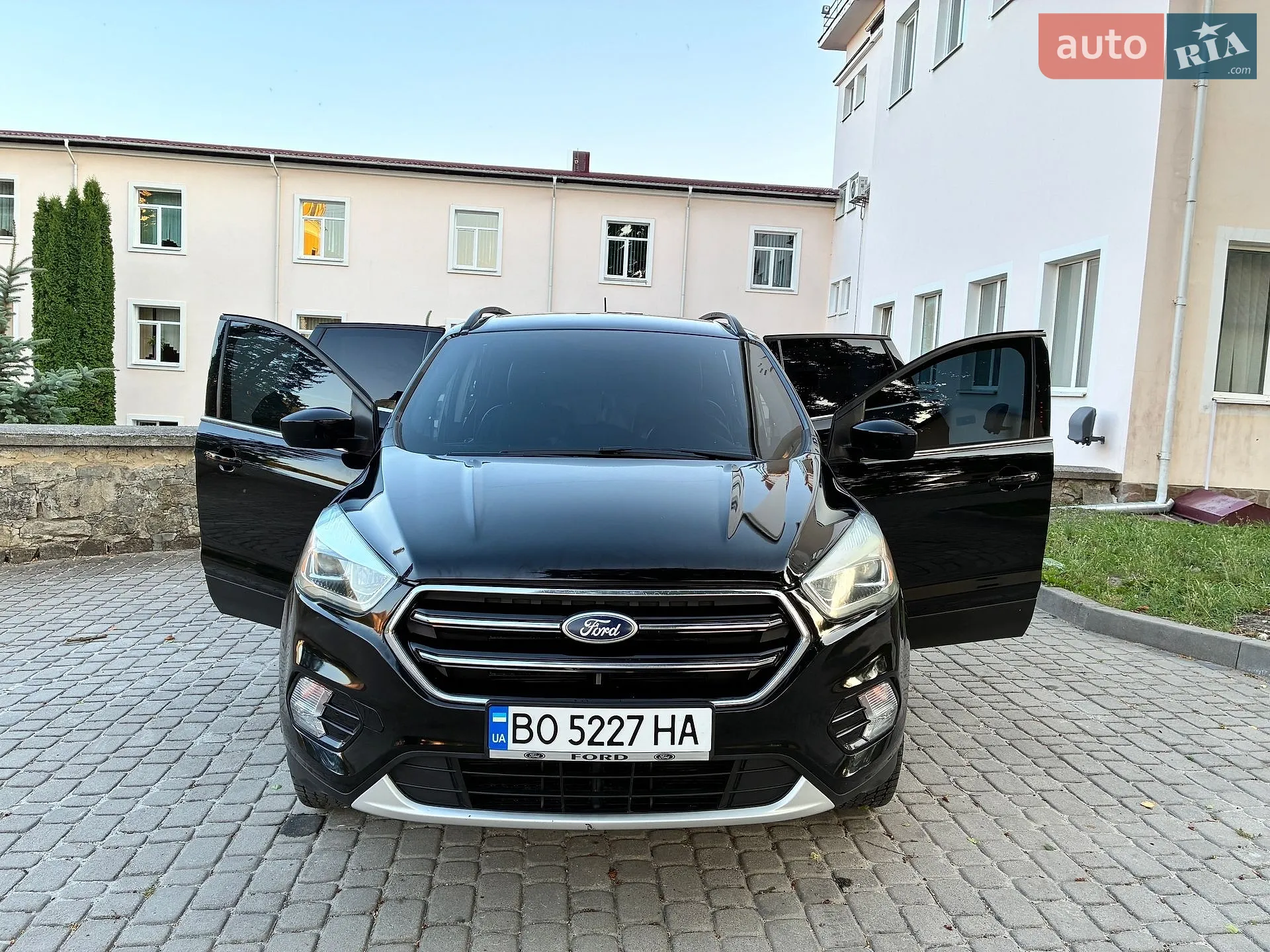 2017 Ford Escape - мініатюра 18