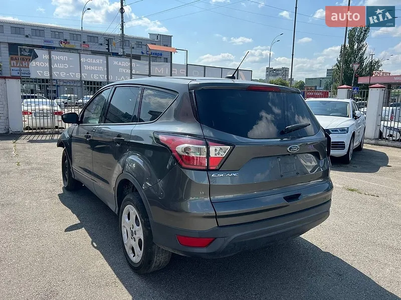 Ford Escape 2017