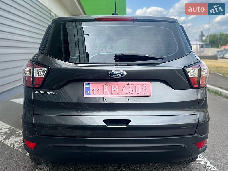 Внедорожник / Кроссовер Ford Escape 2018 в Киеве