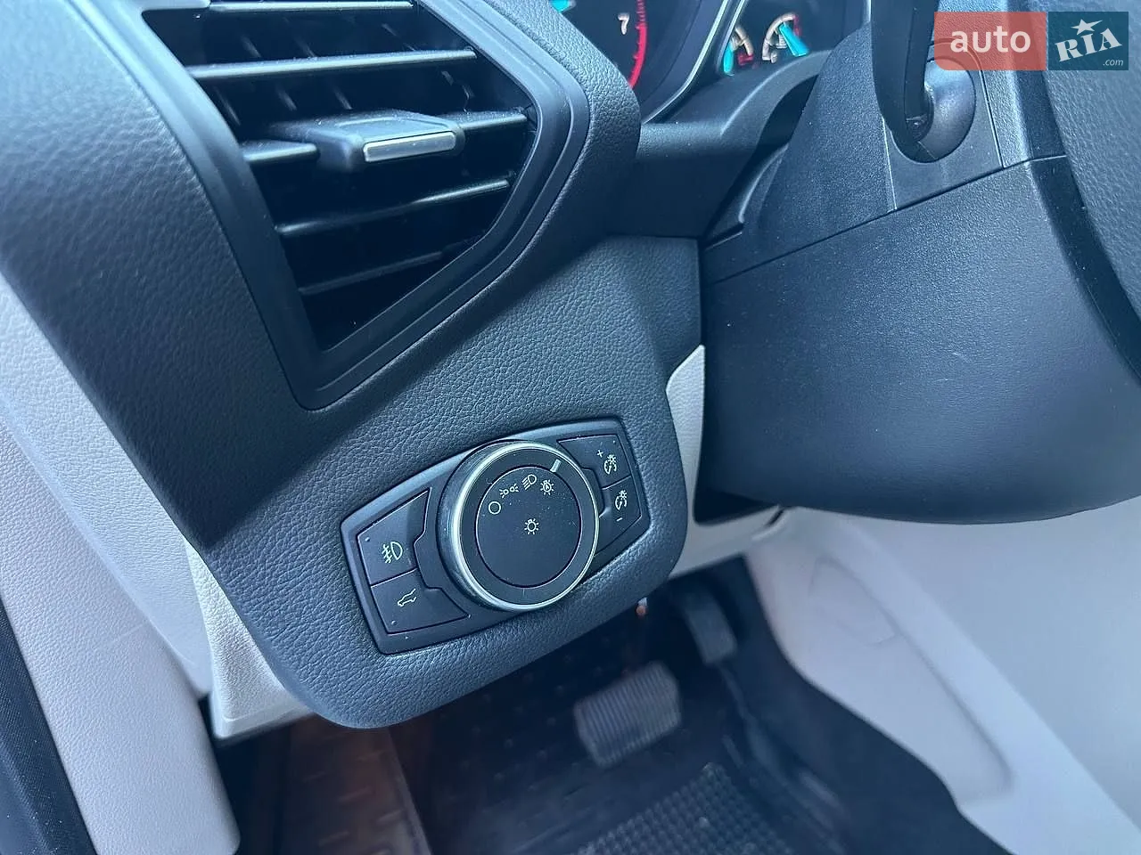 2019 Ford Escape - мініатюра 14