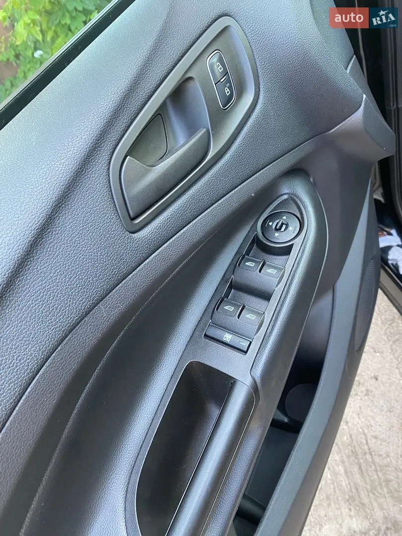 2017 Ford Escape - мініатюра 13