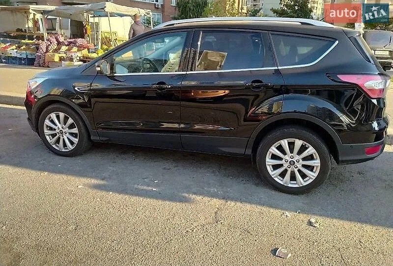 2017 Ford Escape - мініатюра 2