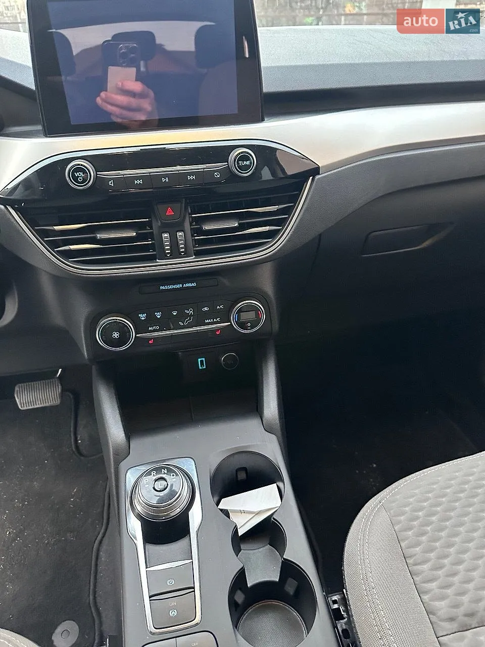 2019 Ford Escape - мініатюра 2