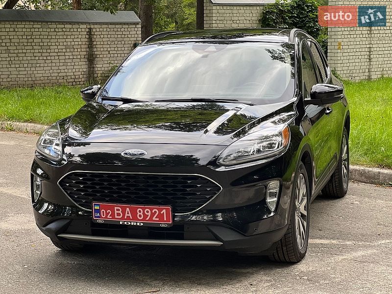 Внедорожник / Кроссовер Ford Escape 2020 в Киеве