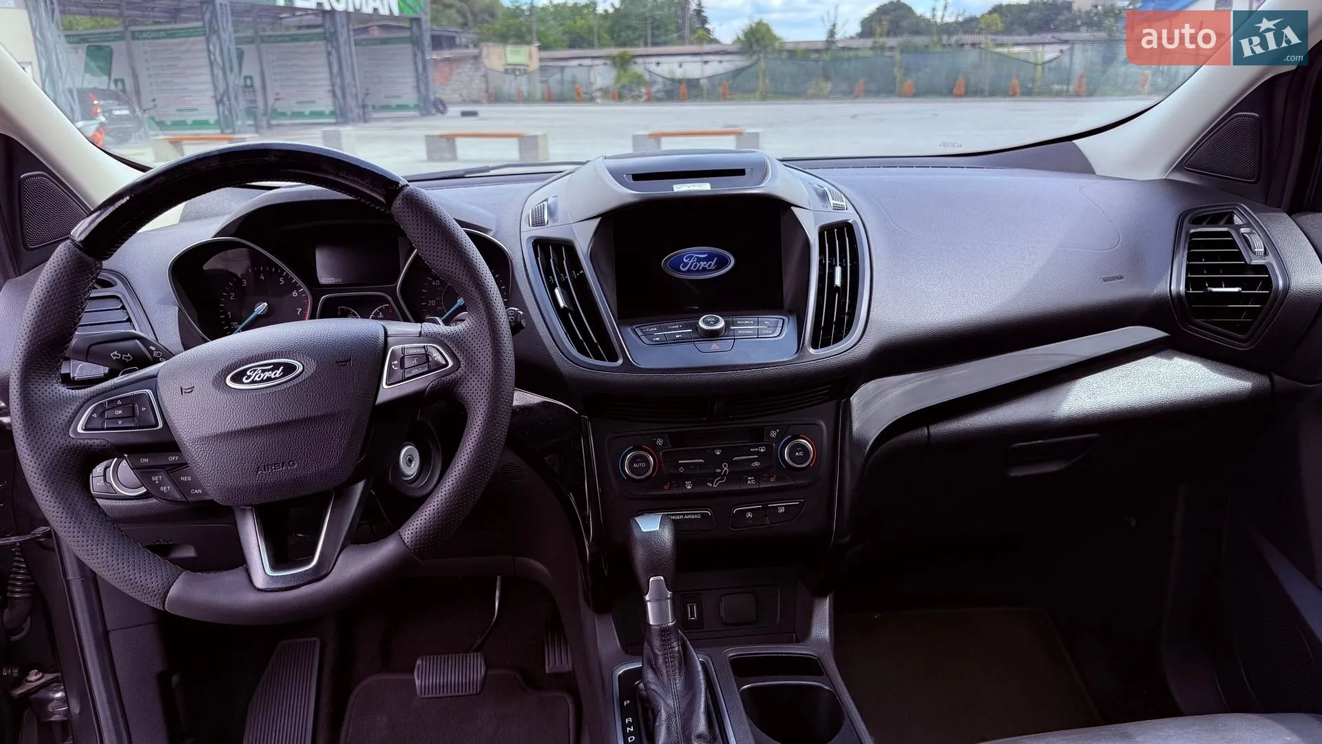 2017 Ford Escape - мініатюра 18