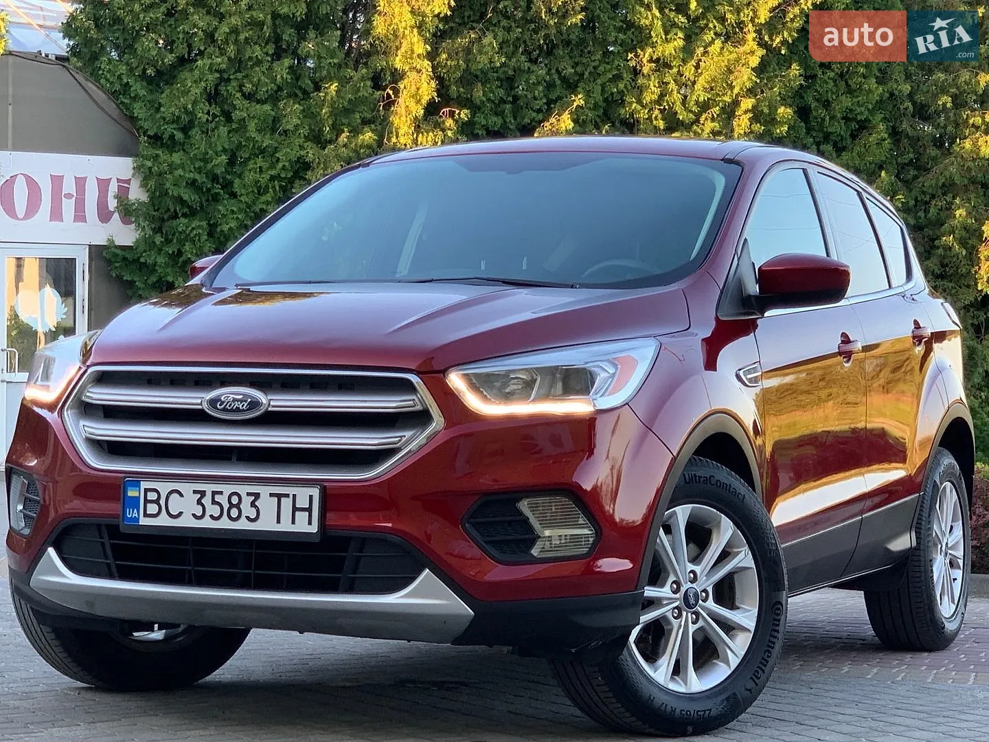 2019 Ford Escape - фото 1