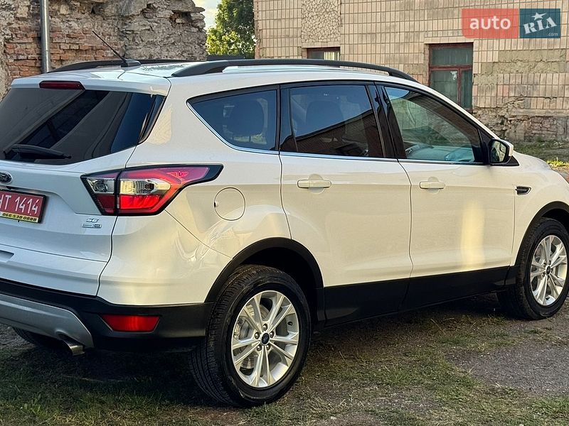 Внедорожник / Кроссовер Ford Escape 2017 в Дубно фото 4 Внедорожник / Кроссовер Ford Escape 2017 в Дубно