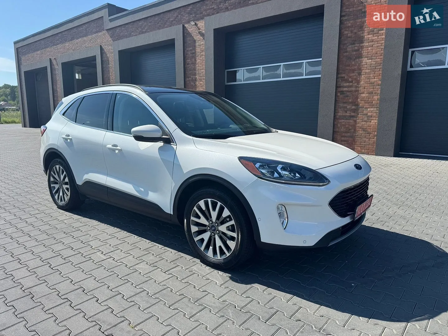 2020 Ford Escape - фото 1
