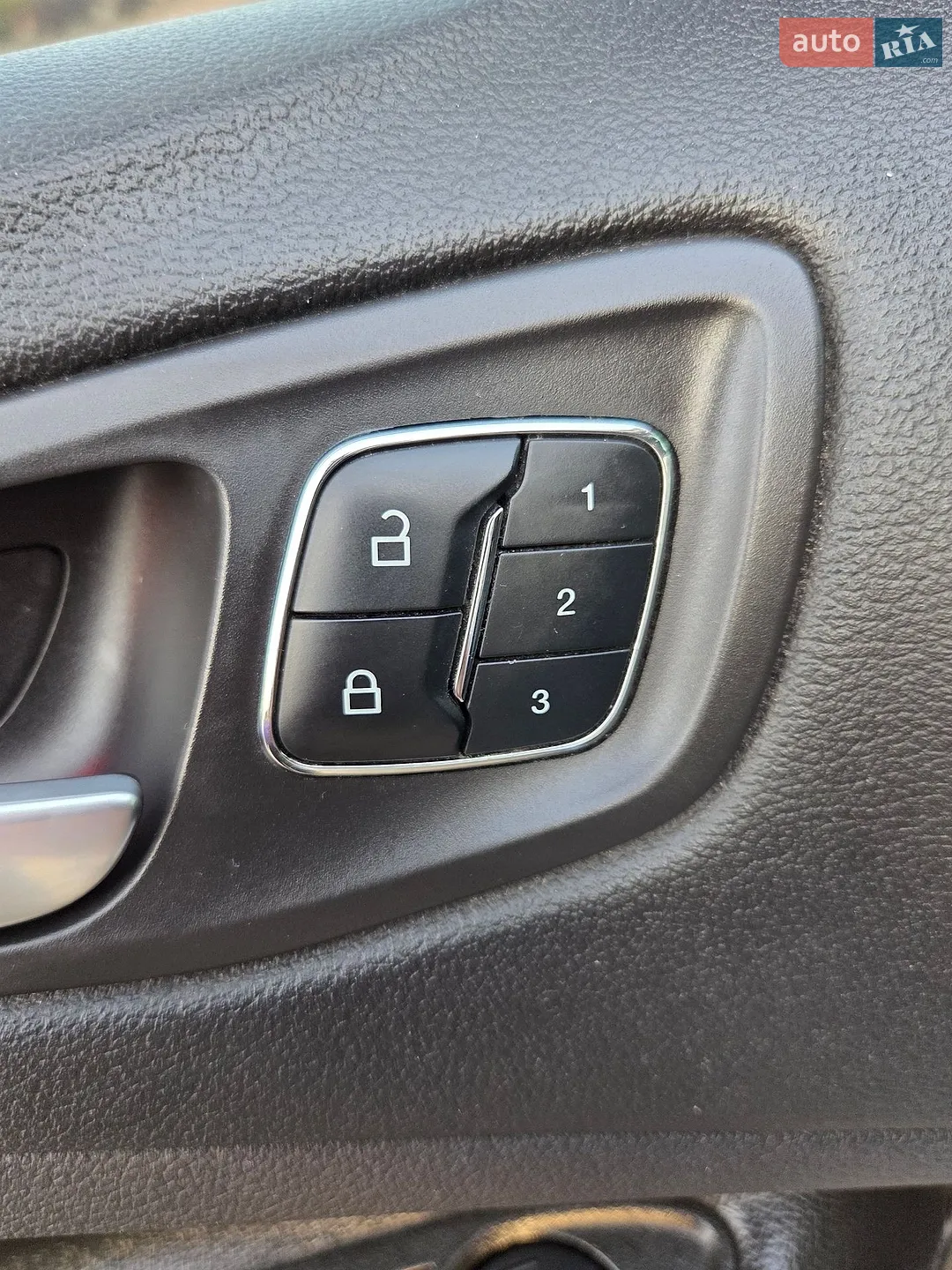 2013 Ford Escape - мініатюра 19