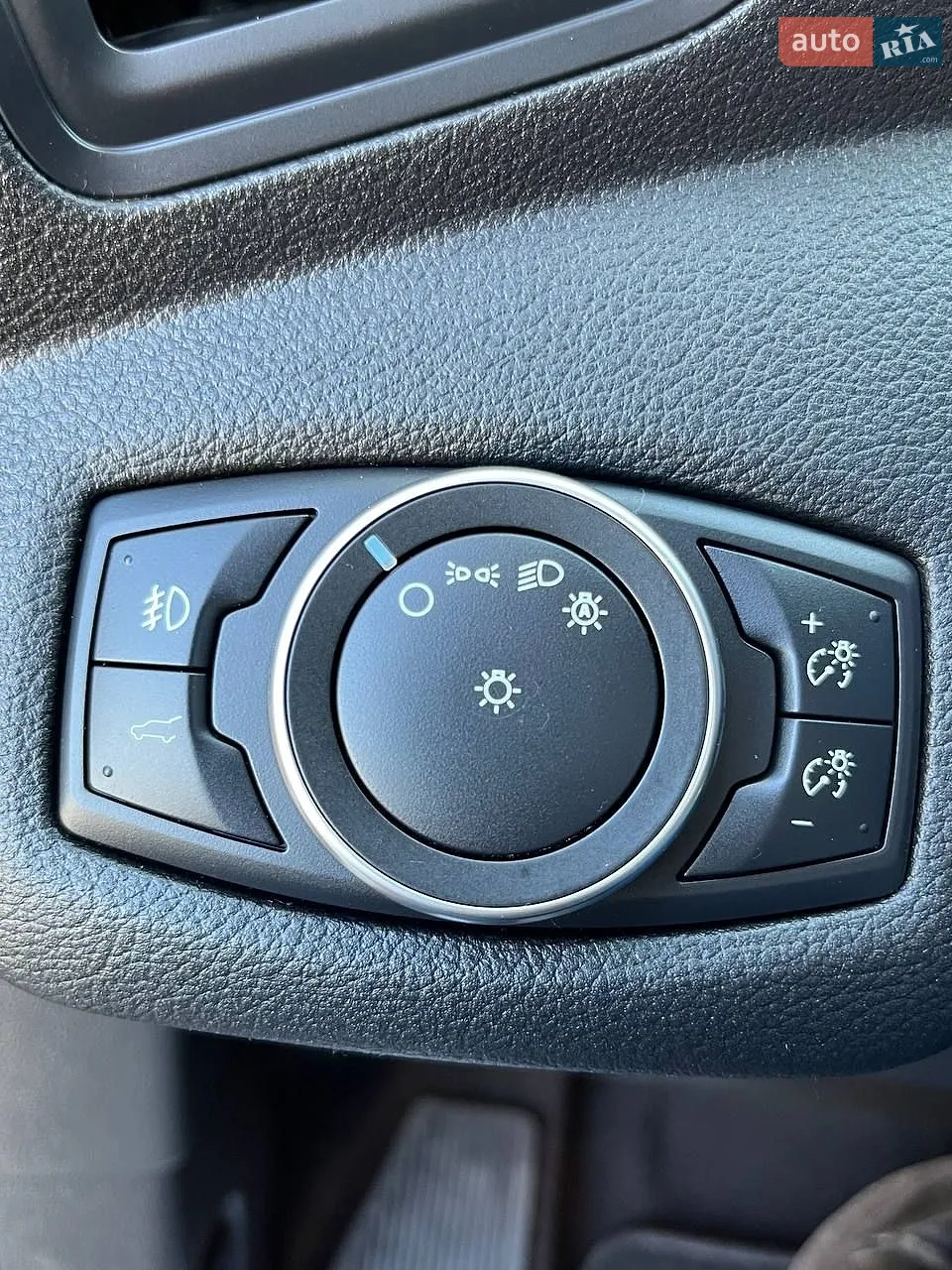 2019 Ford Escape - мініатюра 20