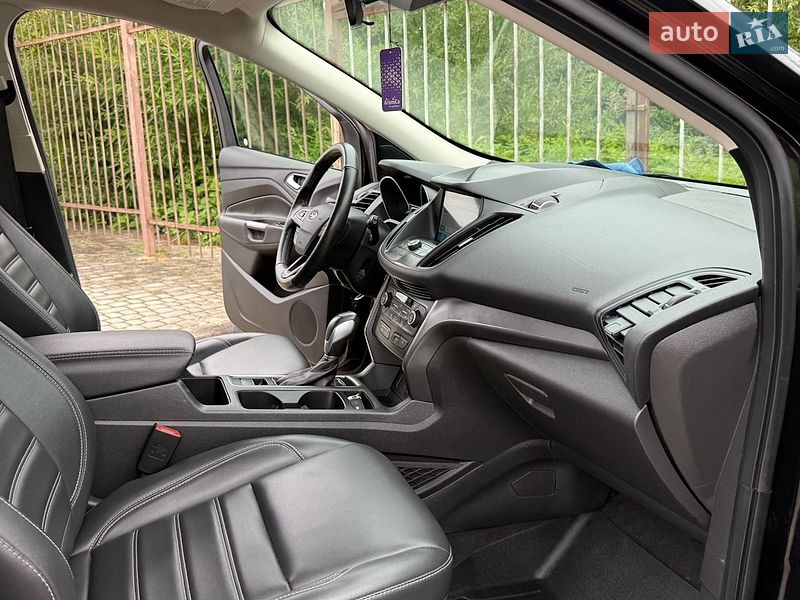 Позашляховик / Кросовер Ford Escape 2019 в Дрогобичі фото 82 Позашляховик / Кросовер Ford Escape 2019 в Дрогобичі
