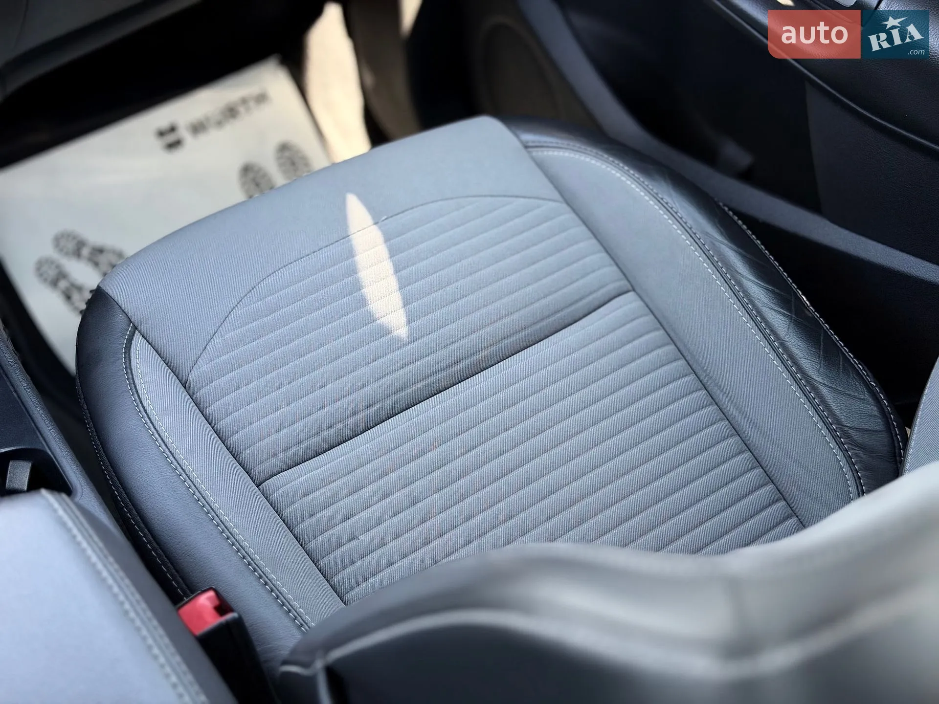 2017 Ford Escape - мініатюра 31