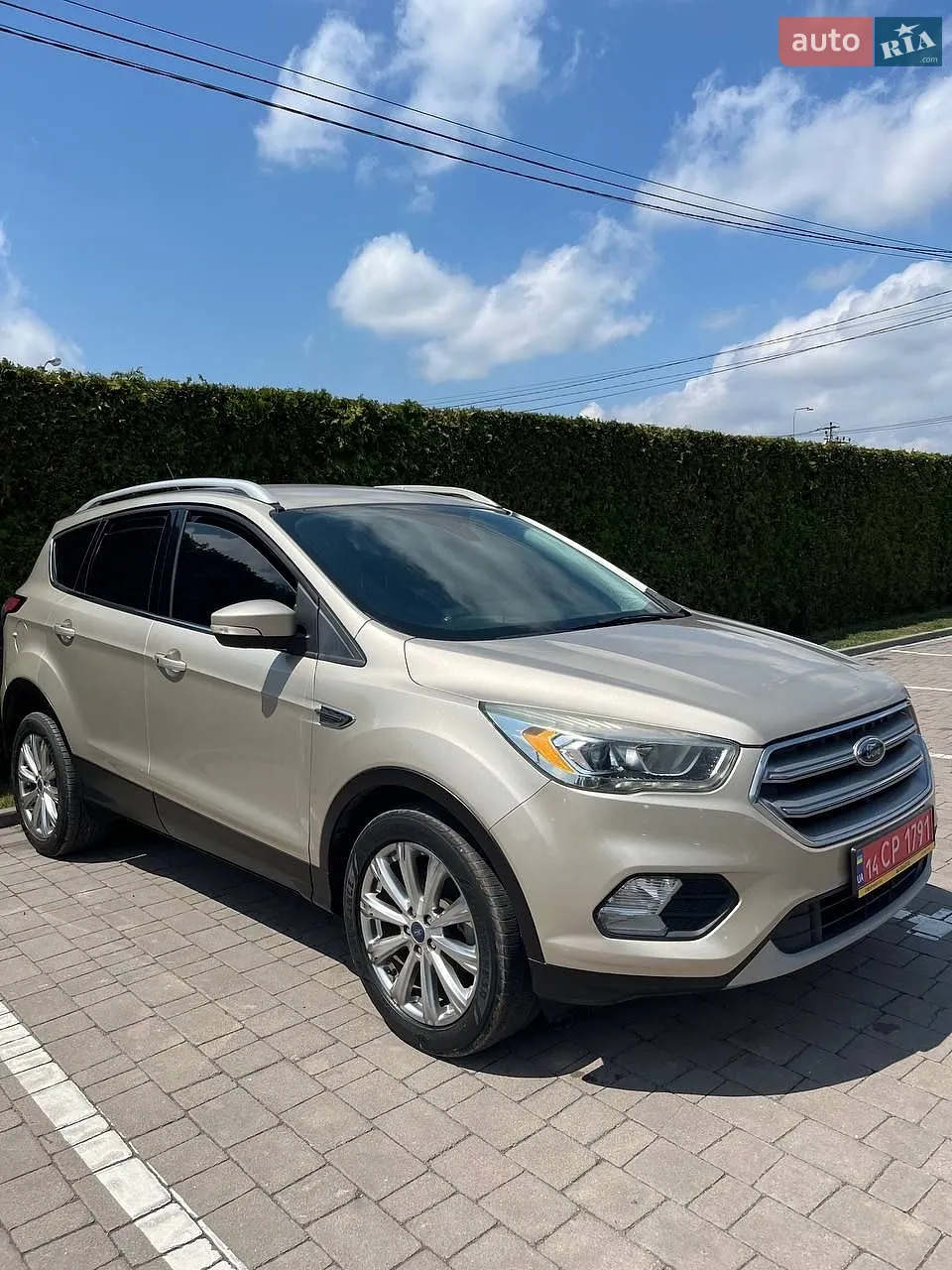 2017 Ford Escape - мініатюра 2