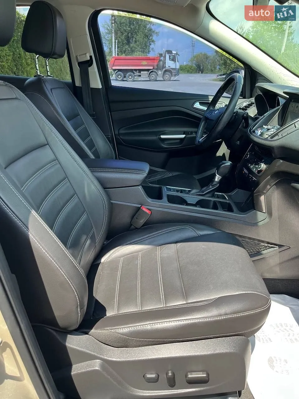2017 Ford Escape - мініатюра 24