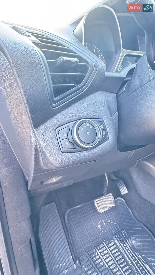 2017 Ford Escape - мініатюра 15