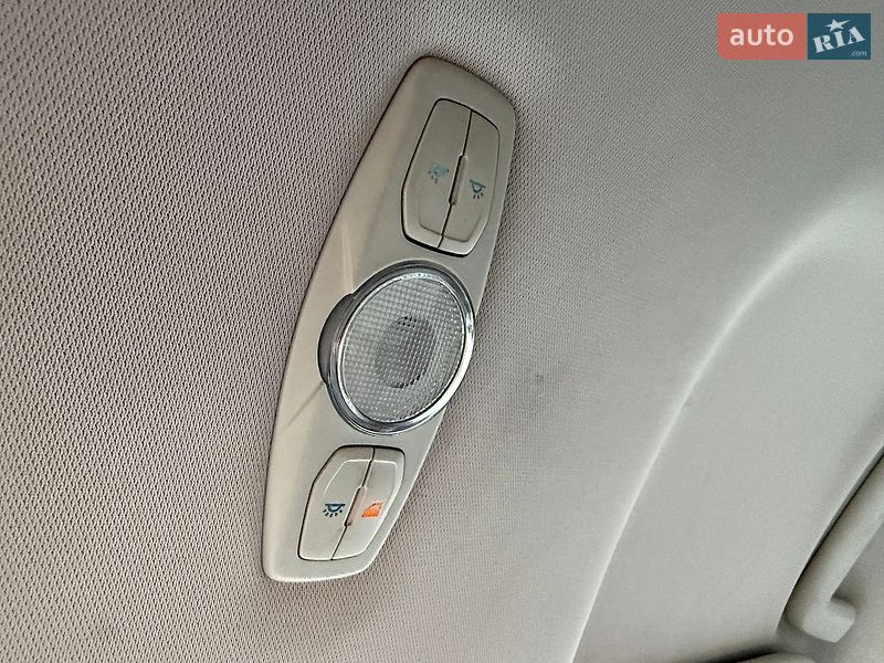 Внедорожник / Кроссовер Ford Escape 2013 в Стрые