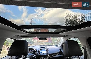 Позашляховик / Кросовер Ford Escape 2016 в Івано-Франківську