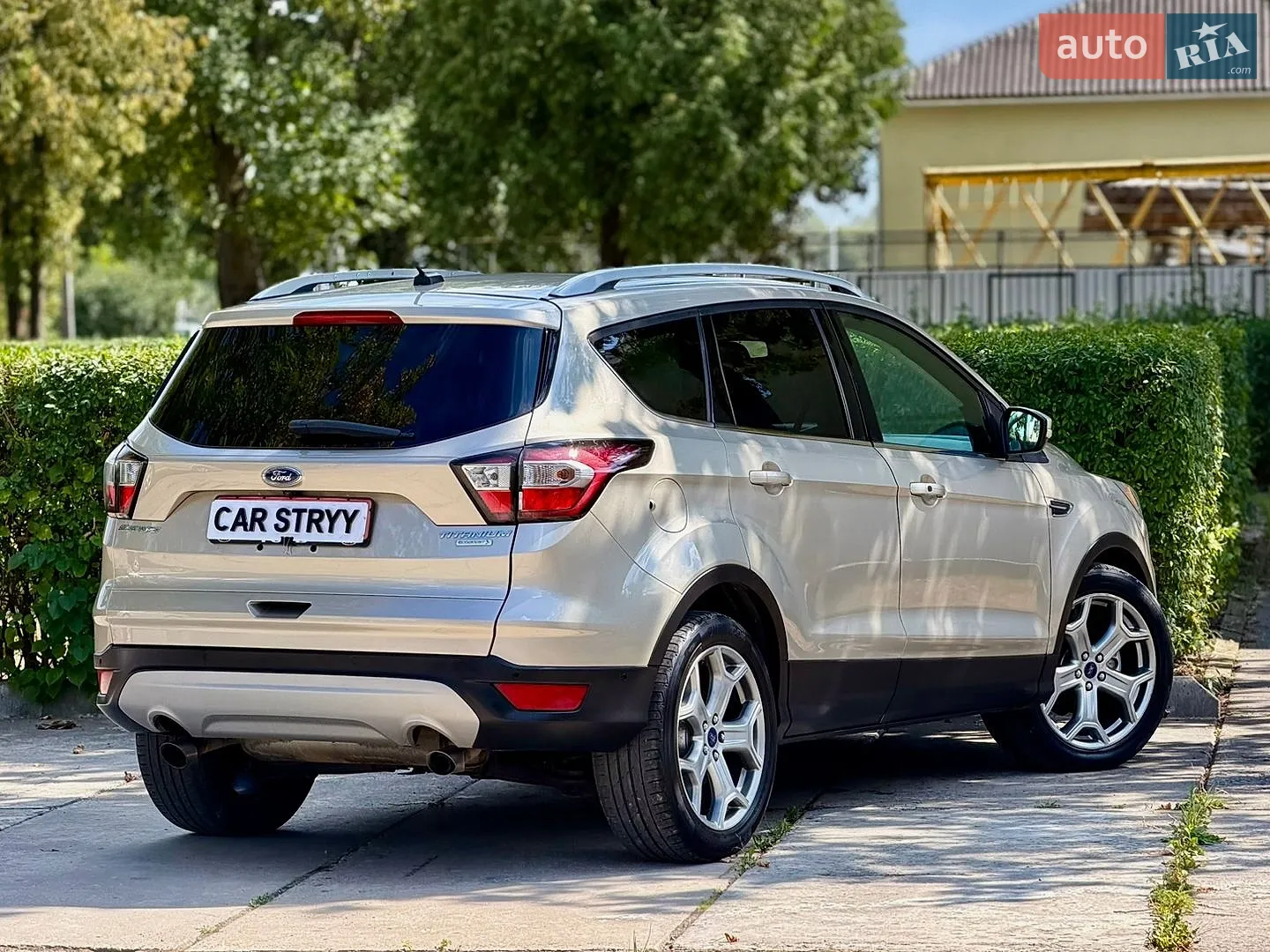 2017 Ford Escape - мініатюра 4
