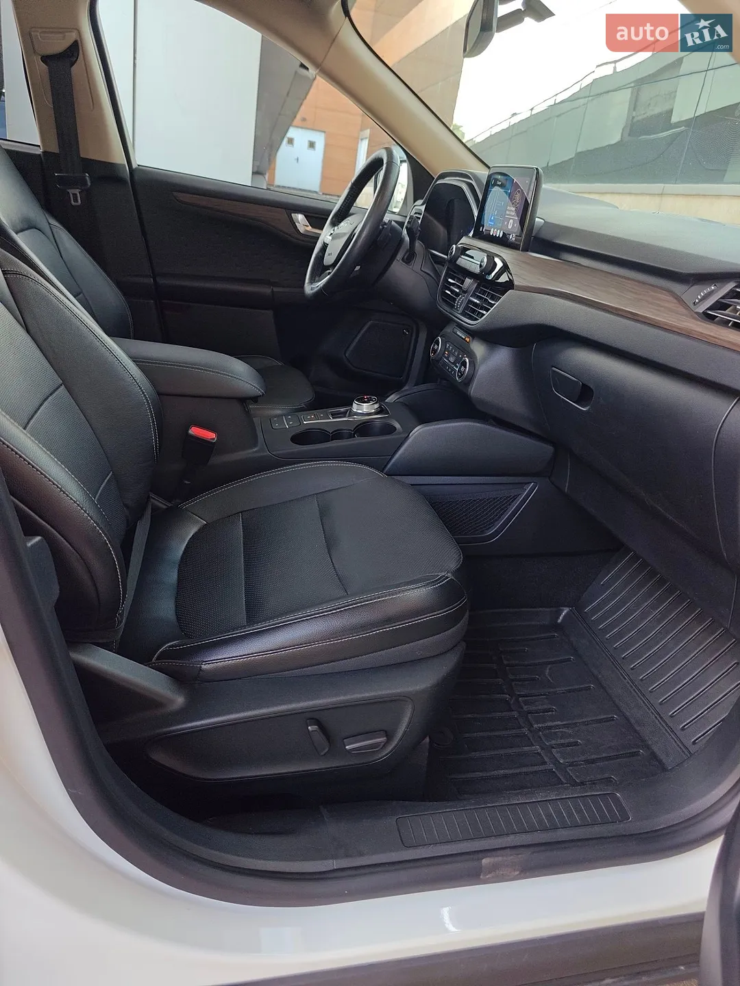 2020 Ford Escape - мініатюра 32