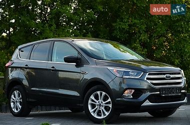 Внедорожник / Кроссовер Ford Escape 2018 в Дрогобыче