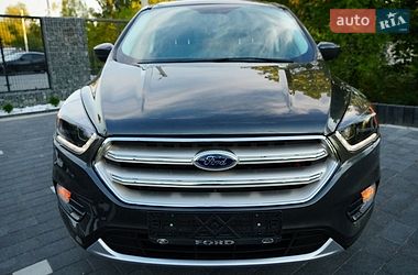 Внедорожник / Кроссовер Ford Escape 2018 в Дрогобыче