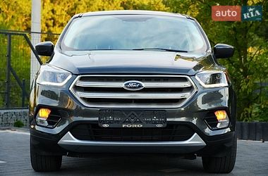 Внедорожник / Кроссовер Ford Escape 2018 в Дрогобыче