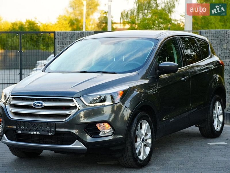 Внедорожник / Кроссовер Ford Escape 2018 в Дрогобыче