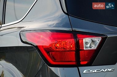 Внедорожник / Кроссовер Ford Escape 2018 в Дрогобыче