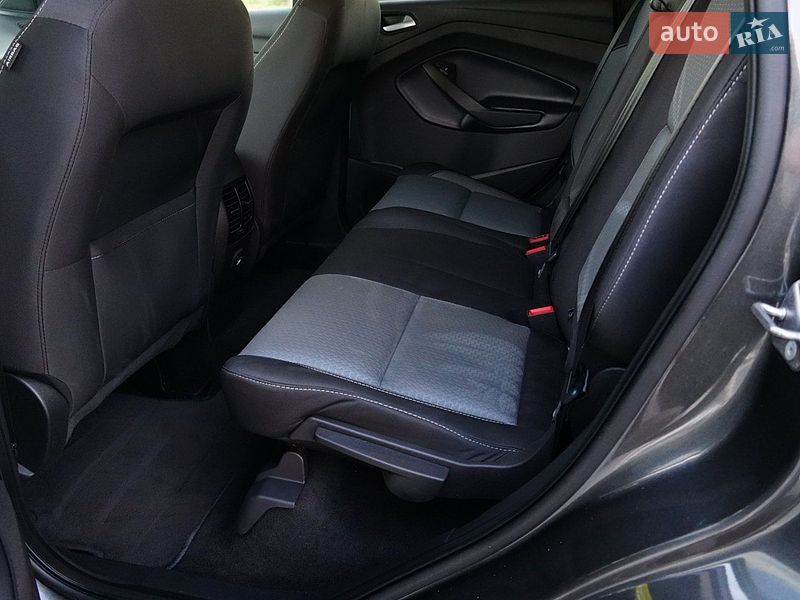 Внедорожник / Кроссовер Ford Escape 2018 в Дрогобыче
