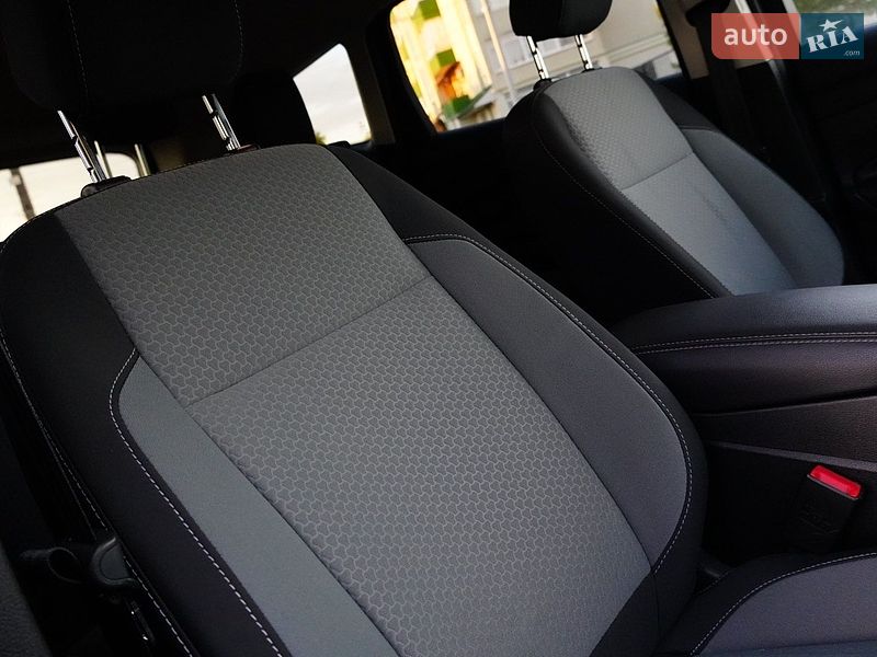 Внедорожник / Кроссовер Ford Escape 2018 в Дрогобыче