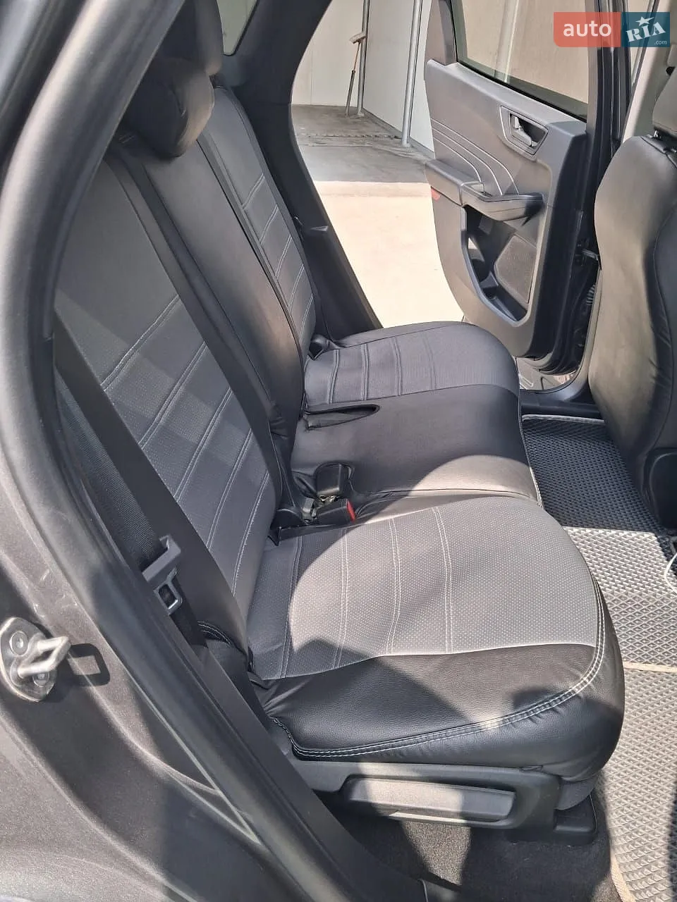 2022 Ford Escape - мініатюра 19