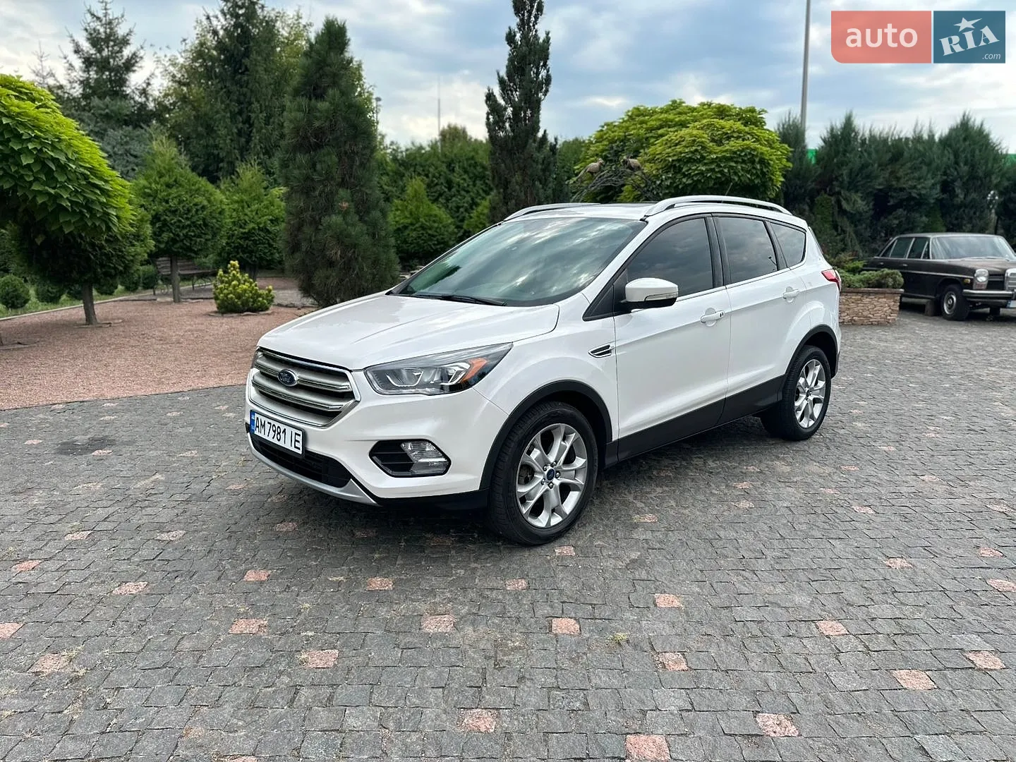 2015 Ford Escape - фото 1