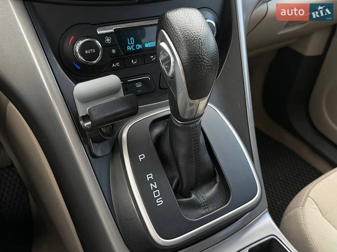 2012 Ford Escape - мініатюра 28