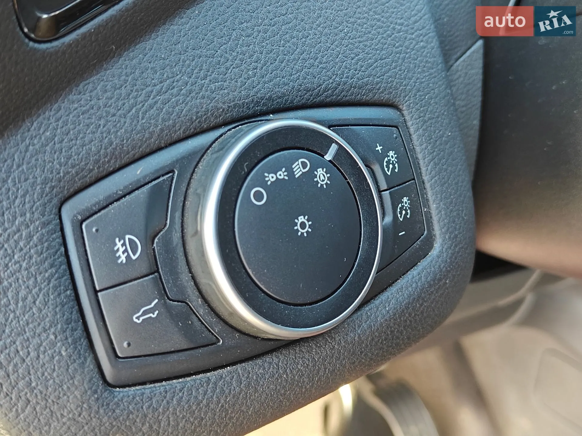 2018 Ford Escape - мініатюра 15