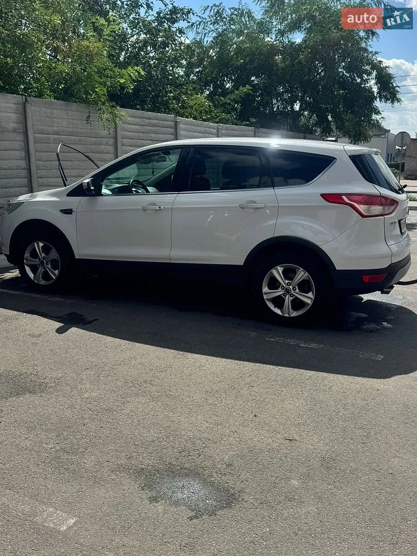 2014 Ford Escape - мініатюра 2