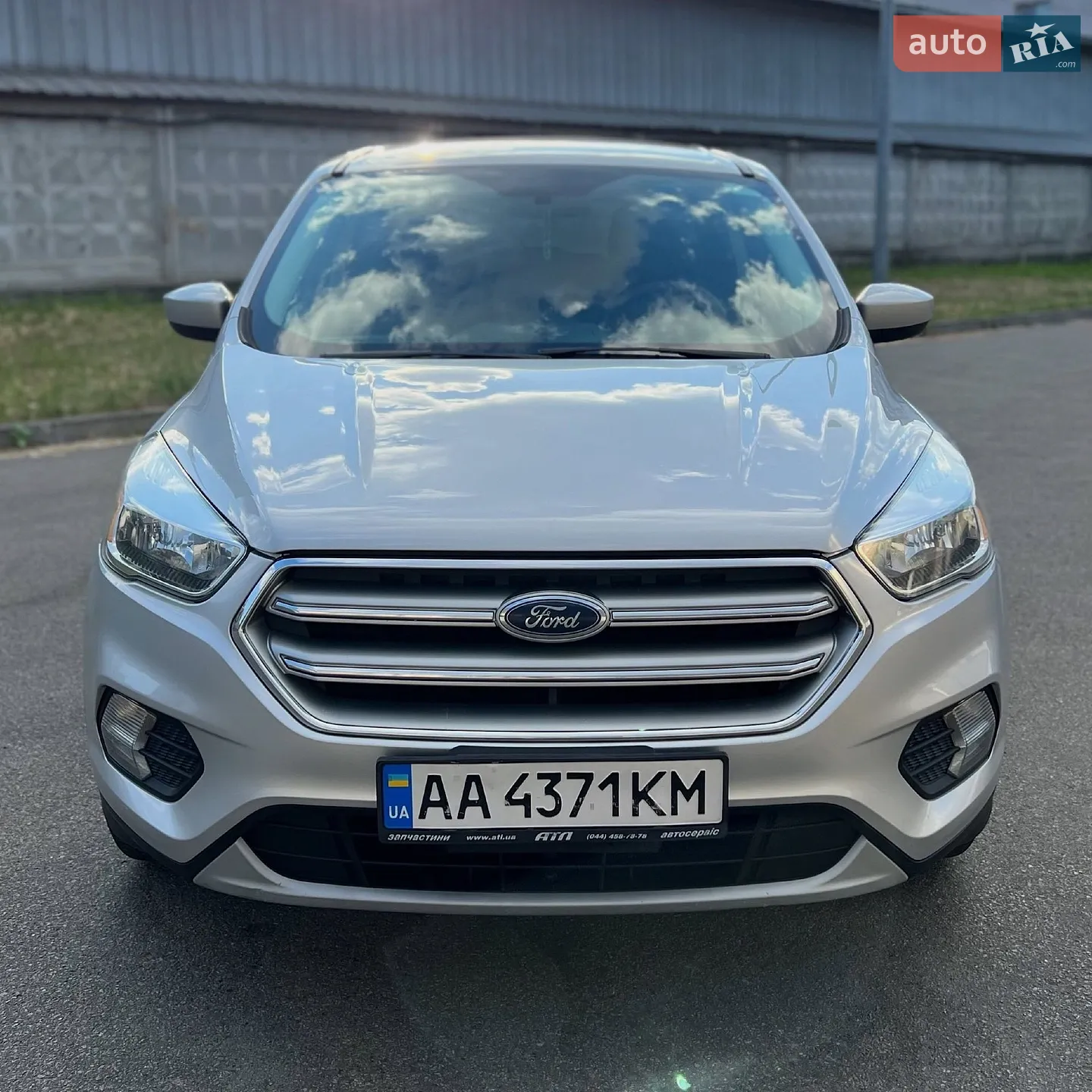 2017 Ford Escape - мініатюра 2