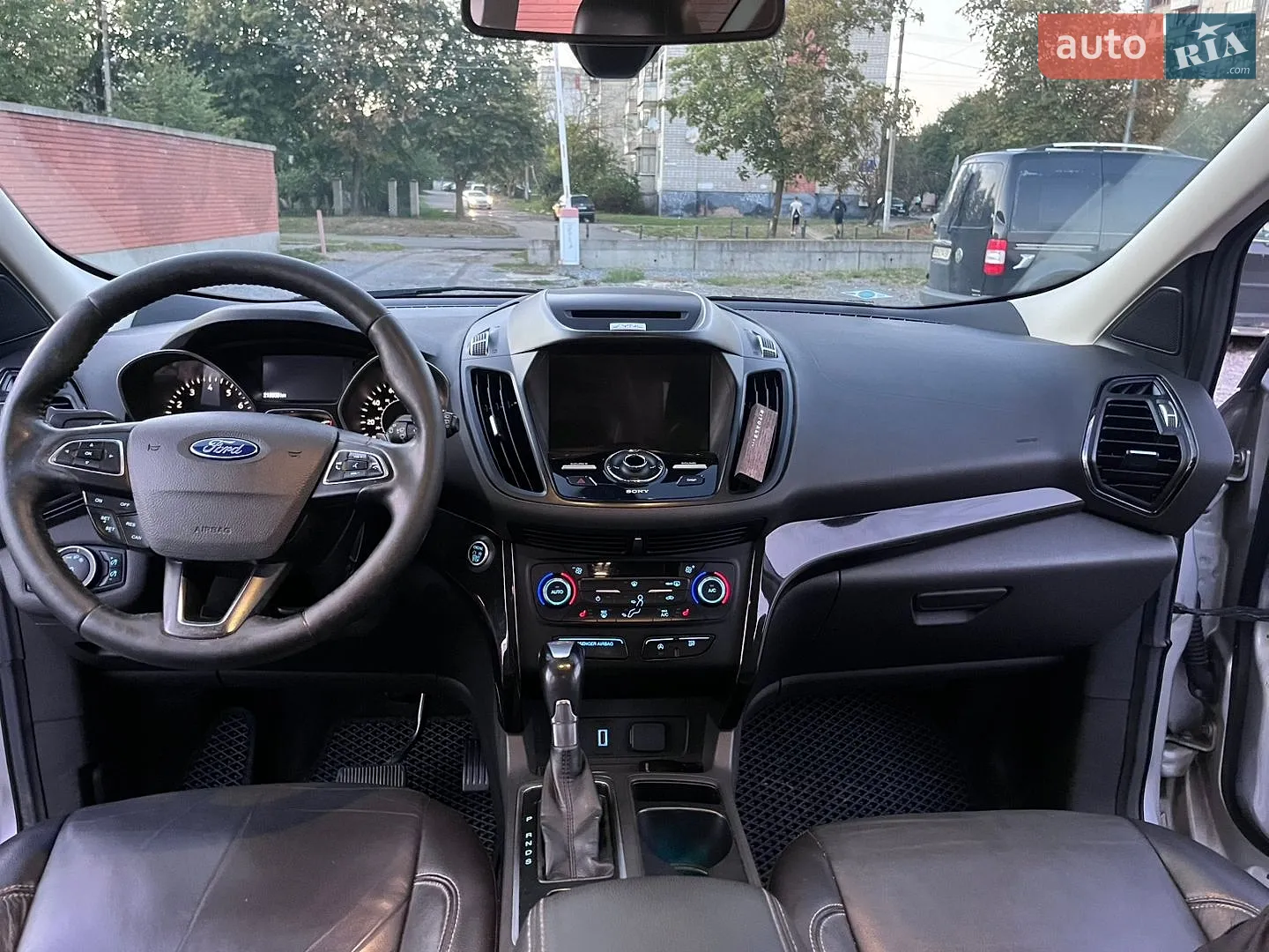 2017 Ford Escape - мініатюра 10