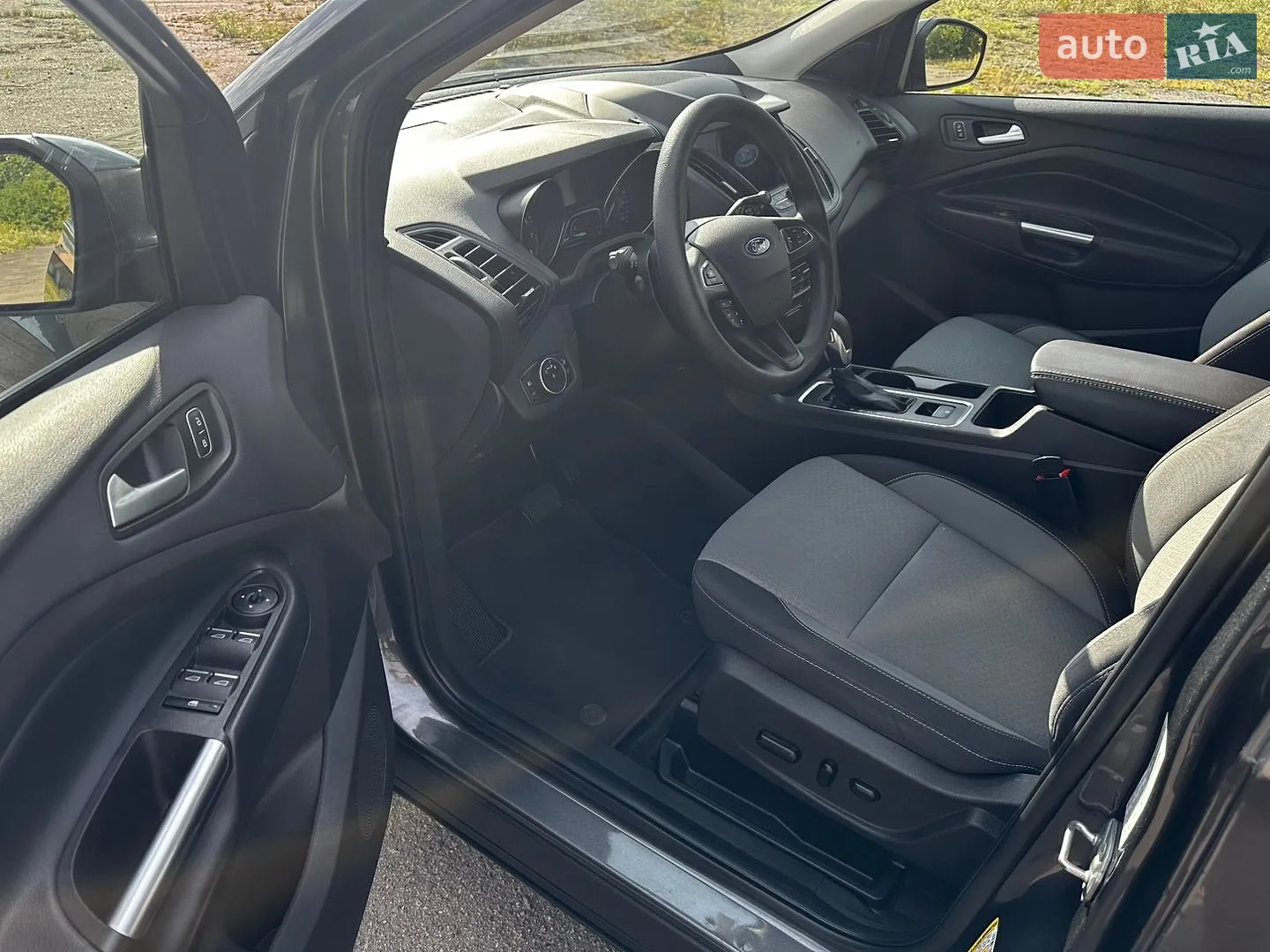 2019 Ford Escape - мініатюра 28
