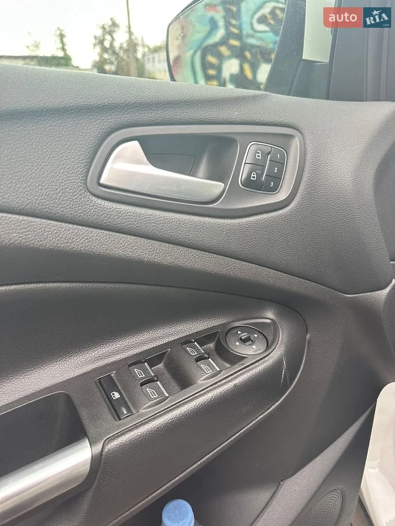 2016 Ford Escape - мініатюра 9