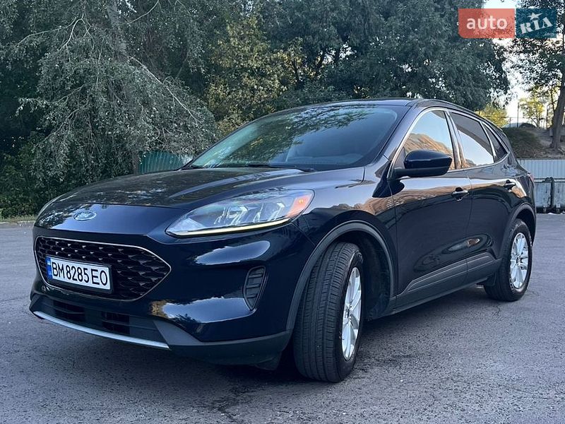 Позашляховик / Кросовер Ford Escape 2021 в Ромнах